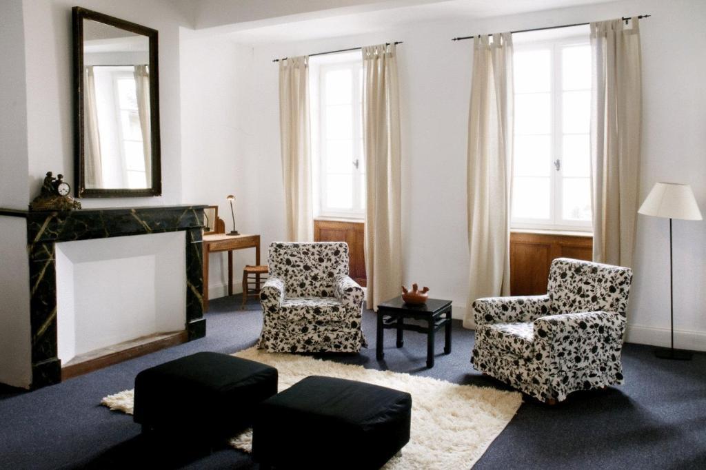 Hotel Saint Laurans Aurignac  Room photo